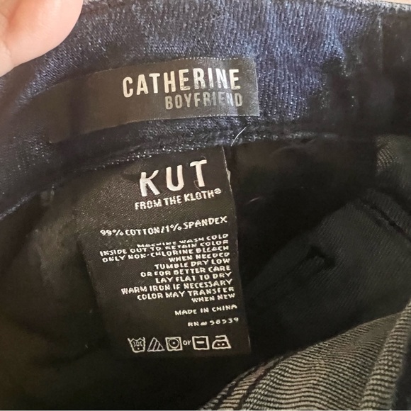 Kut from the Kloth Catherine Distressed Boyfriend Jeans Size 2 - Picture 11 of 11